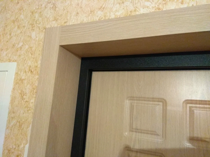 Доборы на входную дверь: как закрыть лишнюю ширину проема без нервов и переделок