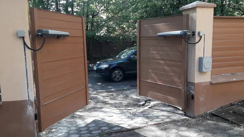 Установка автоматики на распашные ворота своими руками: подробный практический гид